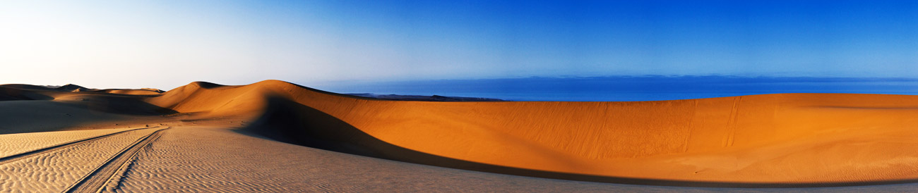 Namibia – the towering red sand dunes of the Namib Desert, a true highlight of Namibia’s dramatic desert scenery.